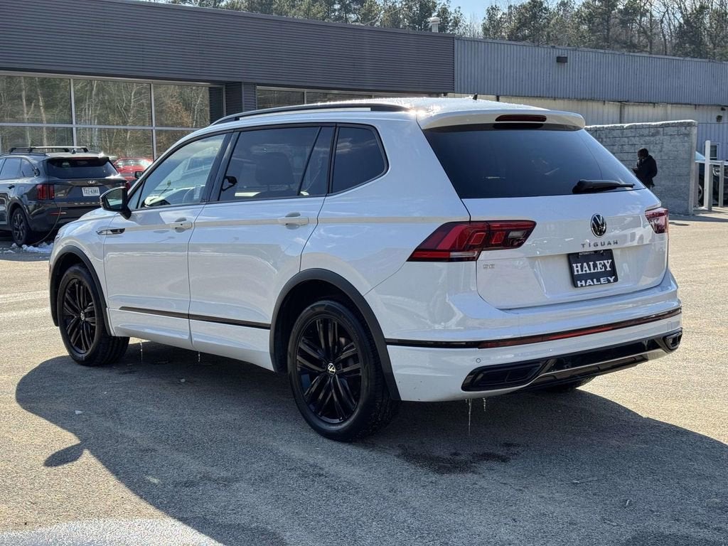 2022 Volkswagen Tiguan 2.0T SE R-Line Black