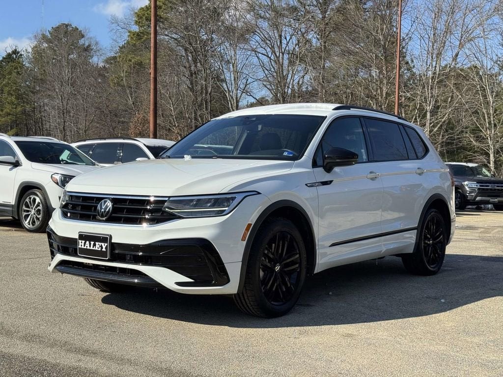 2022 Volkswagen Tiguan 2.0T SE R-Line Black