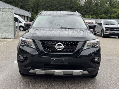 2020 Nissan Pathfinder SL