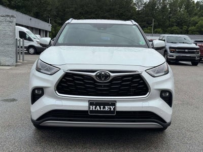 2023 Toyota Highlander Platinum