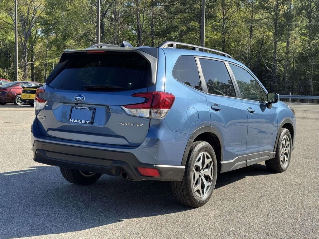 2024 Subaru Forester Premium