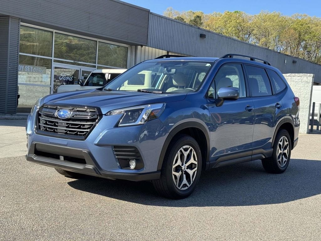 2024 Subaru Forester Premium