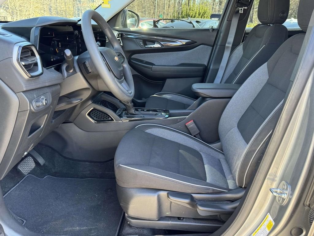 2024 Chevrolet Trailblazer LS