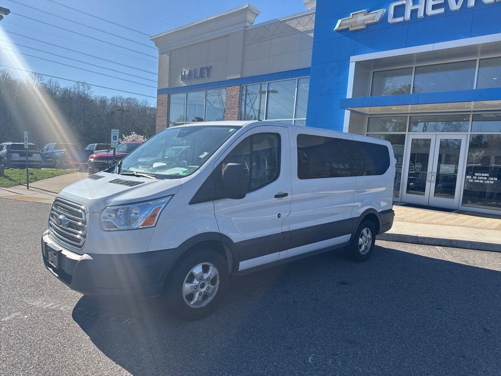 2017 Ford Transit Wagon XL