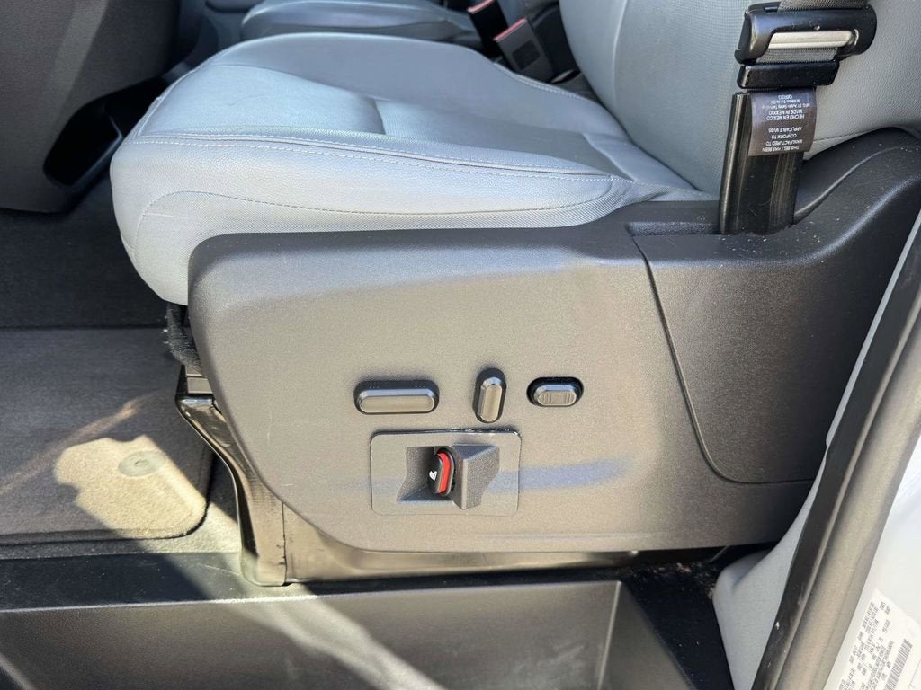 2017 Ford Transit Wagon XLT