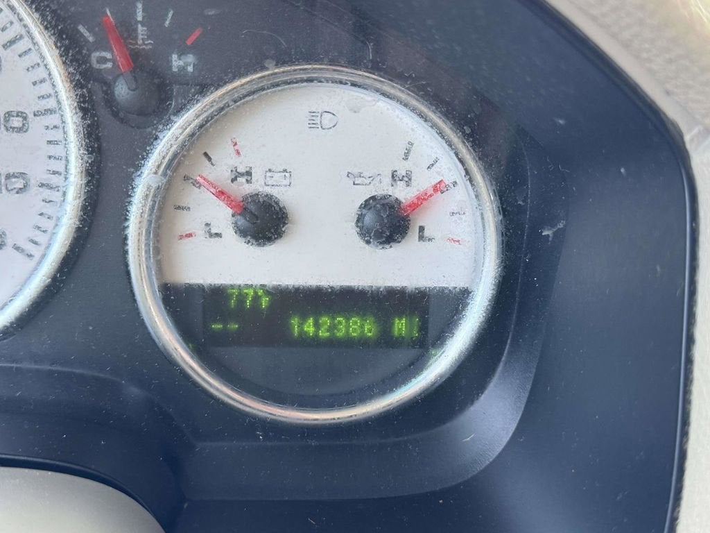 2004 Ford F-150 Lariat