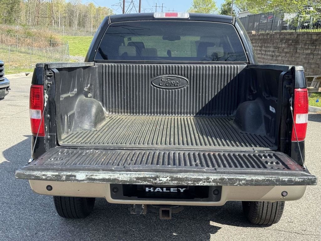 2004 Ford F-150 Lariat