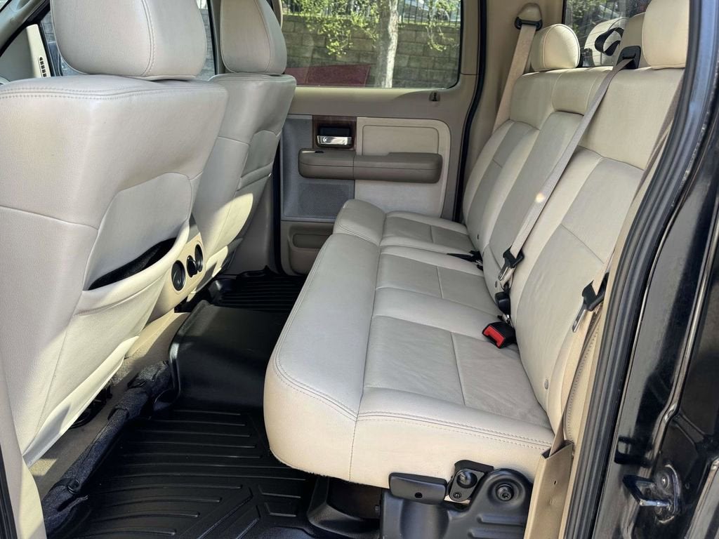 2004 Ford F-150 Lariat