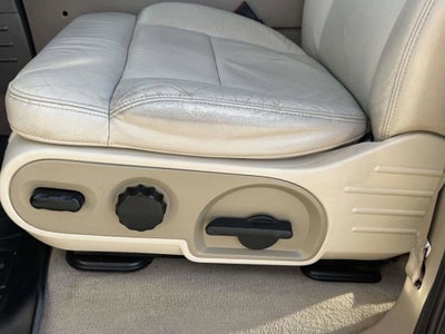 2004 Ford F-150 Lariat