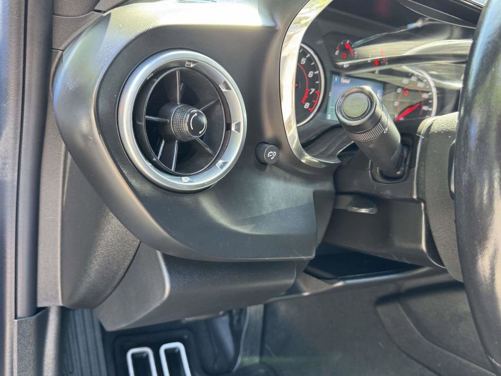 2019 Chevrolet Camaro 1LT