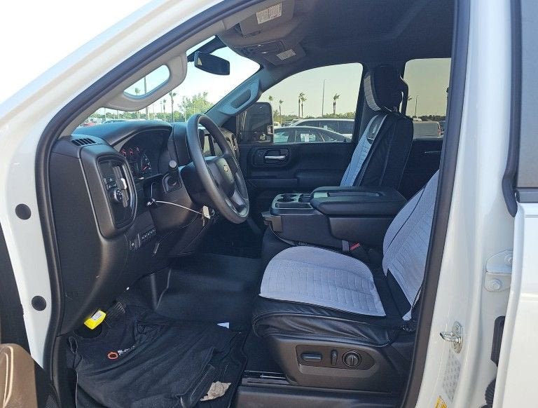 2022 Chevrolet Silverado 2500HD Custom