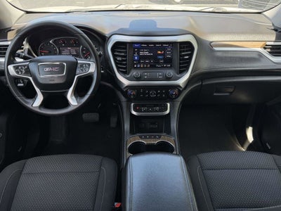 2022 GMC Acadia SLE
