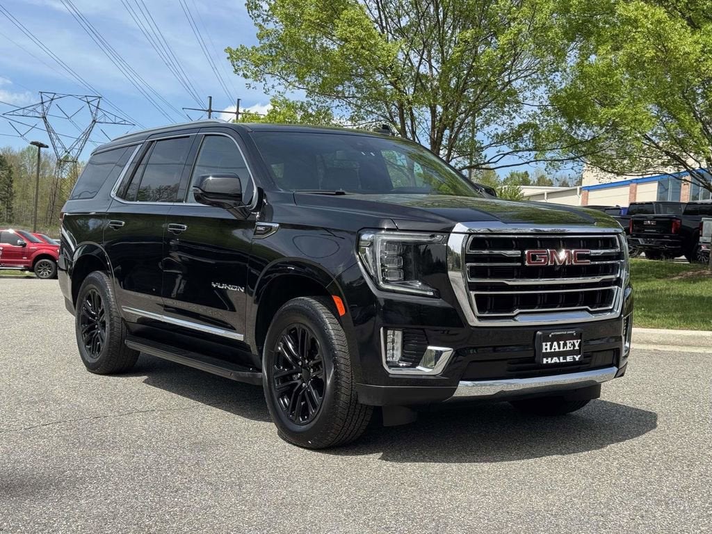 2023 GMC Yukon SLT