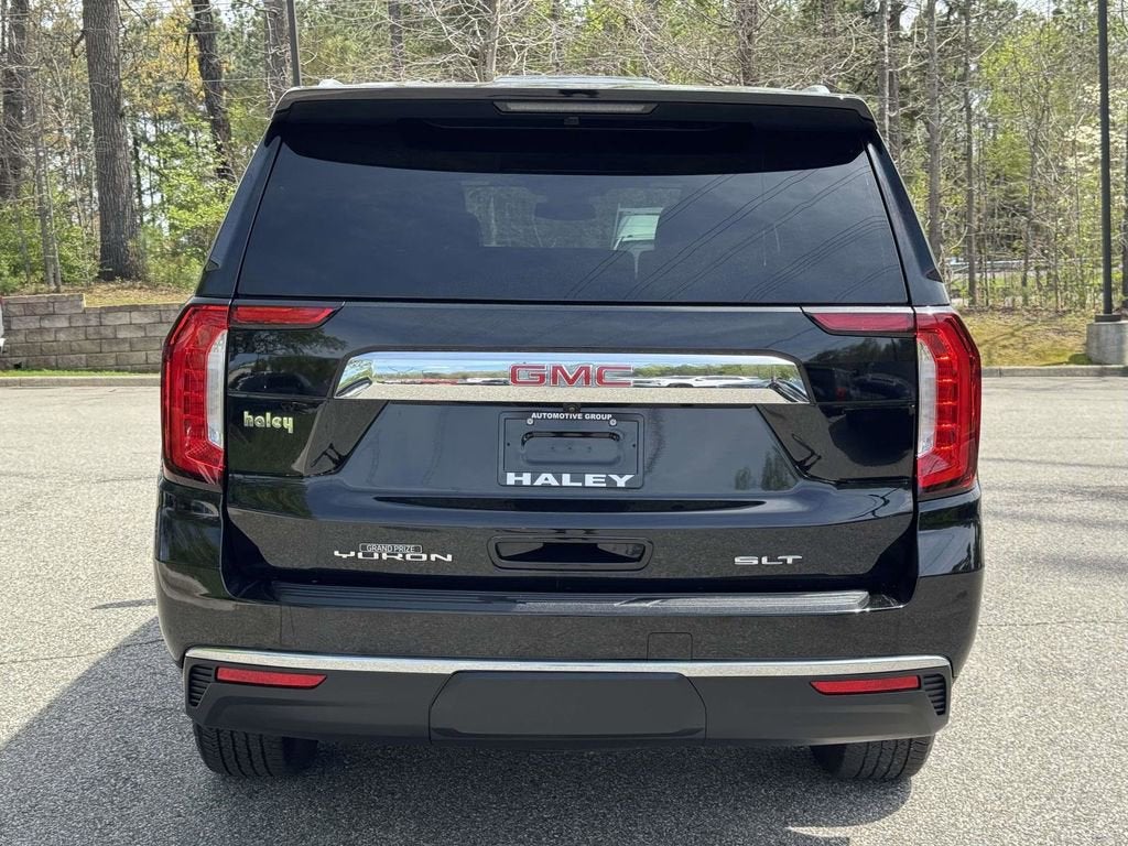2023 GMC Yukon SLT