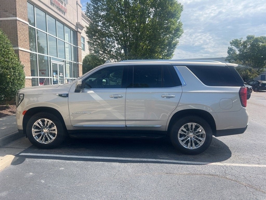 2021 GMC Yukon SLT