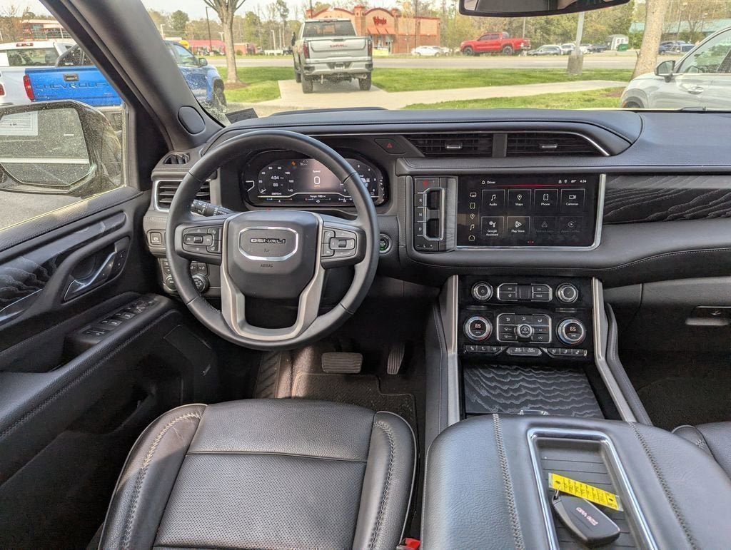 2023 GMC Yukon Denali