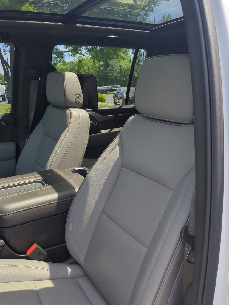 2024 GMC Yukon XL SLT