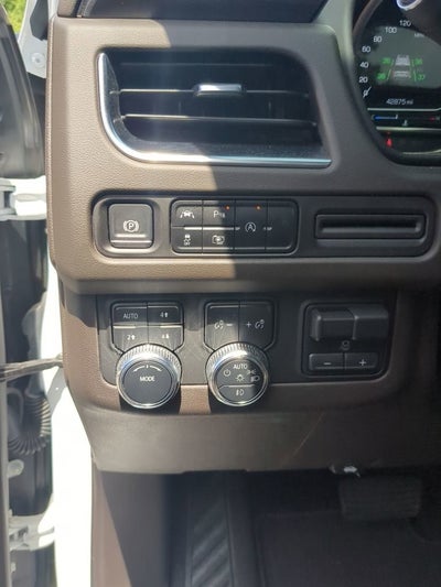 2024 GMC Yukon XL SLT