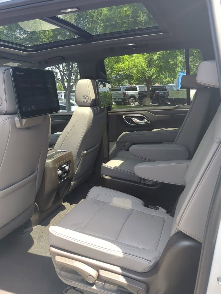 2024 GMC Yukon XL SLT