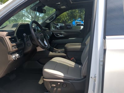 2024 GMC Yukon XL SLT