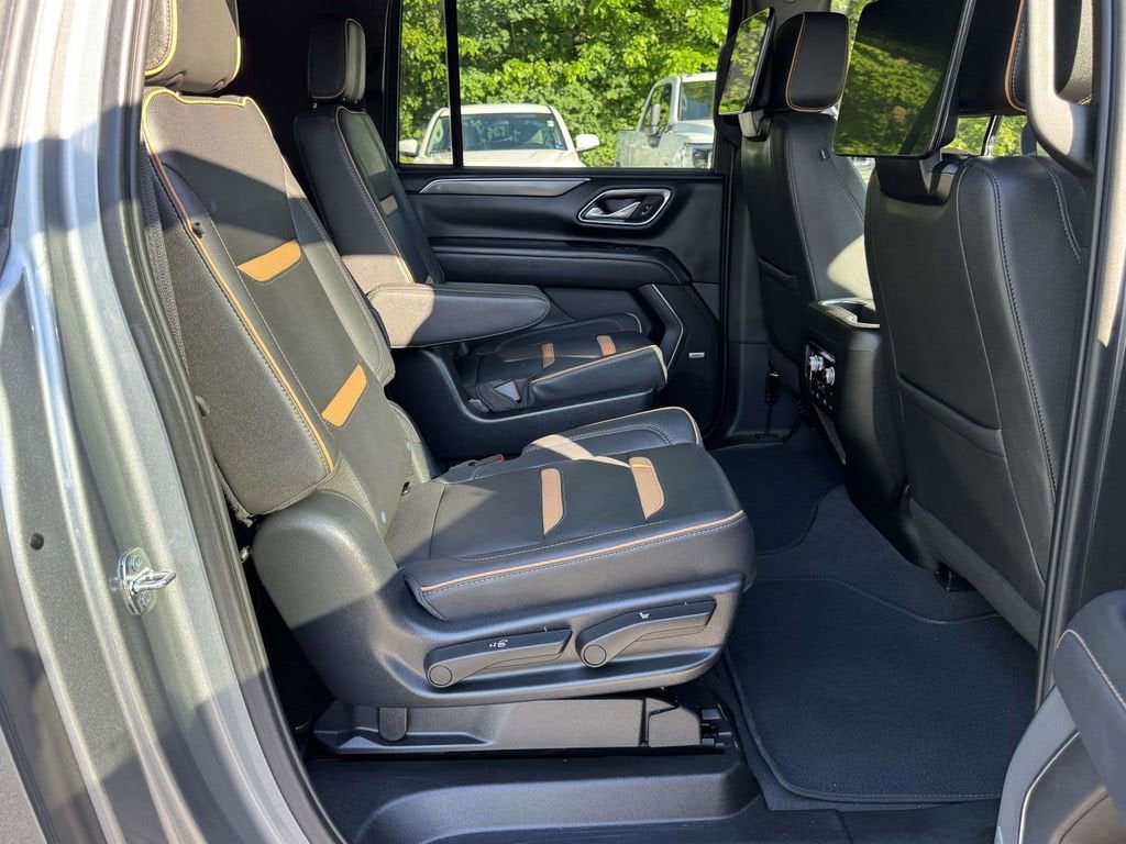 2023 GMC Yukon XL AT4