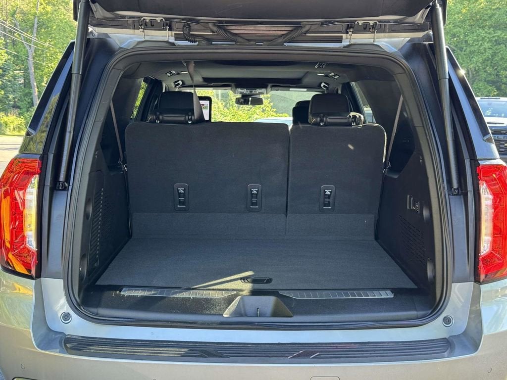 2023 GMC Yukon XL AT4