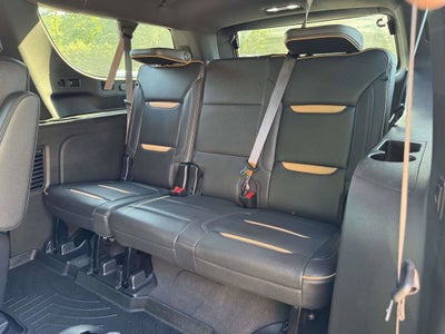 2023 GMC Yukon XL AT4