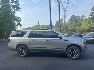 2023 GMC Yukon XL AT4