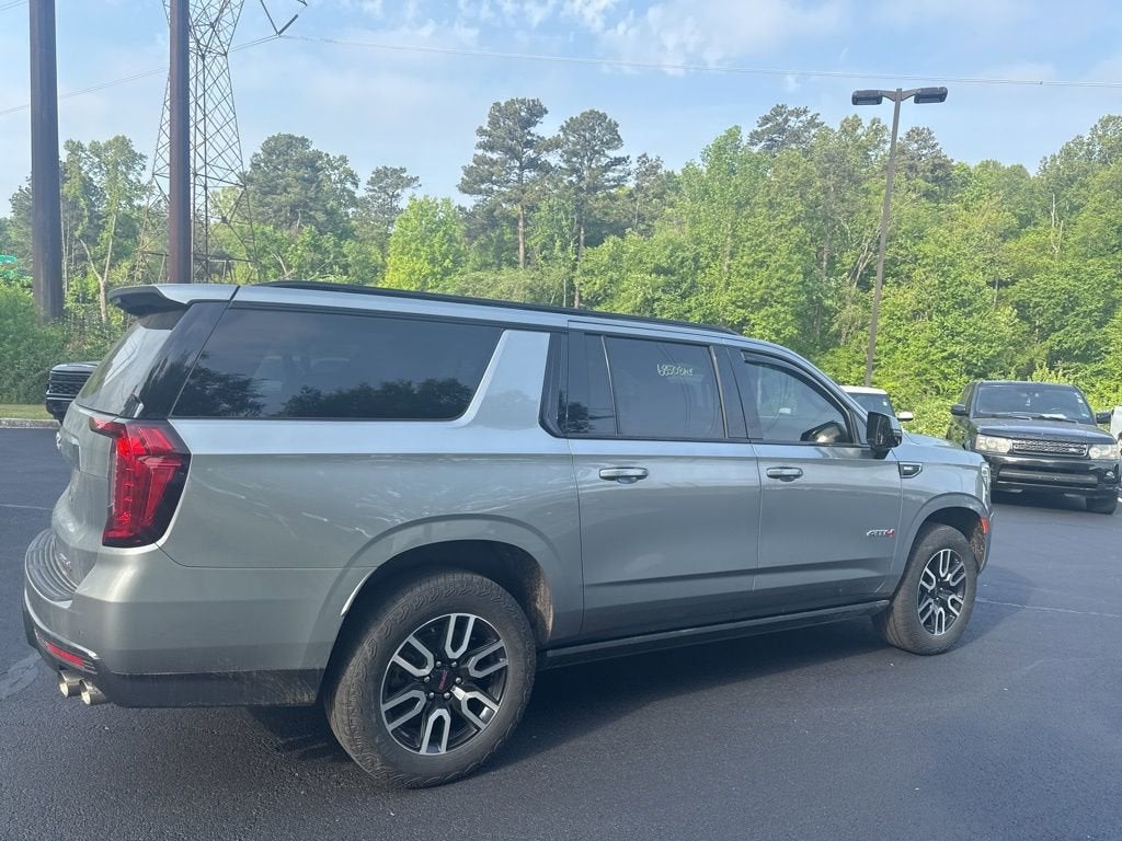 2023 GMC Yukon XL AT4