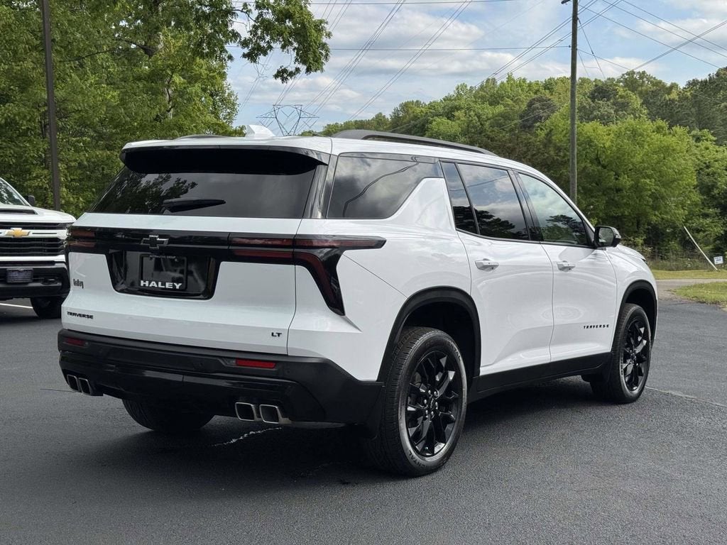 2024 Chevrolet Traverse LT