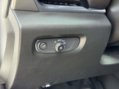 2023 Chevrolet Traverse LT