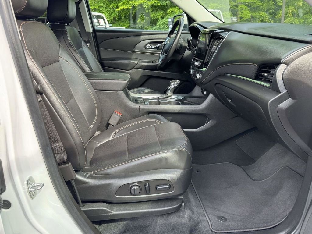 2021 Chevrolet Traverse Premier
