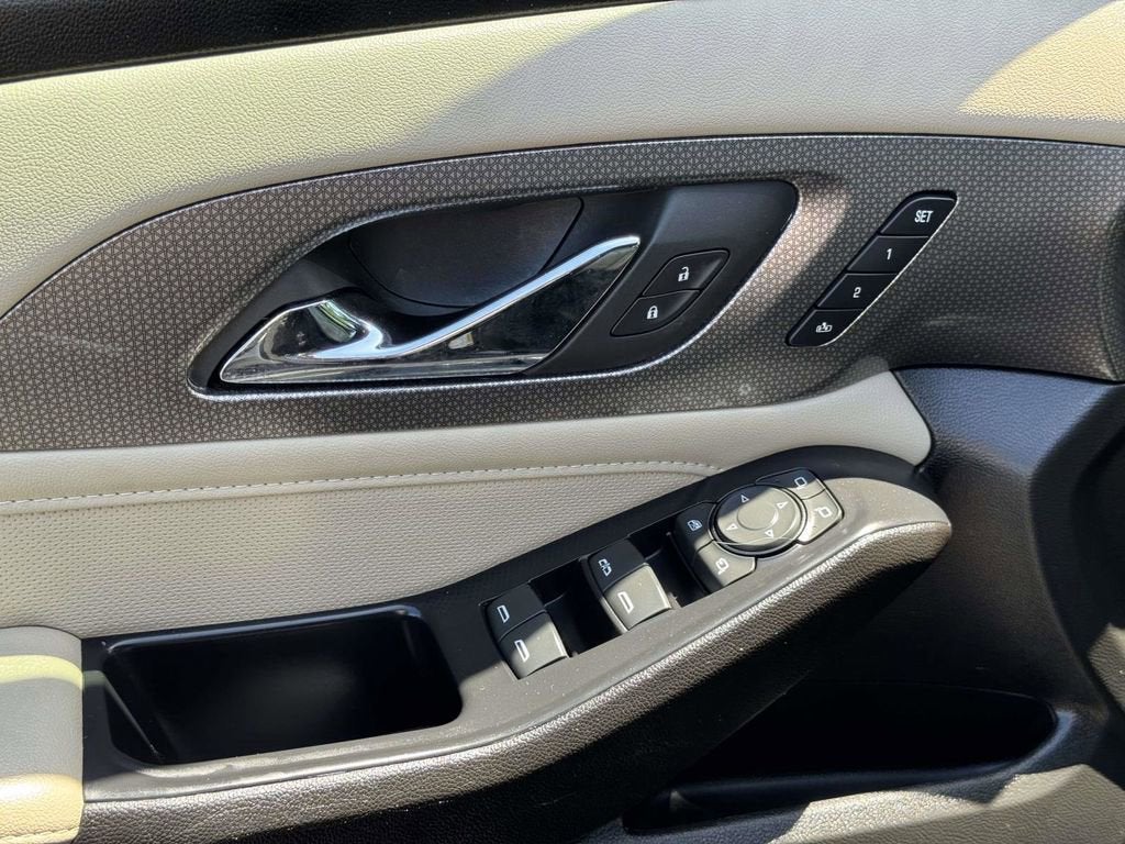 2022 Chevrolet Traverse Premier