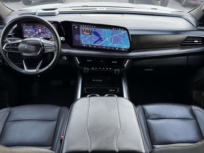 2025 Chevrolet Suburban Z71