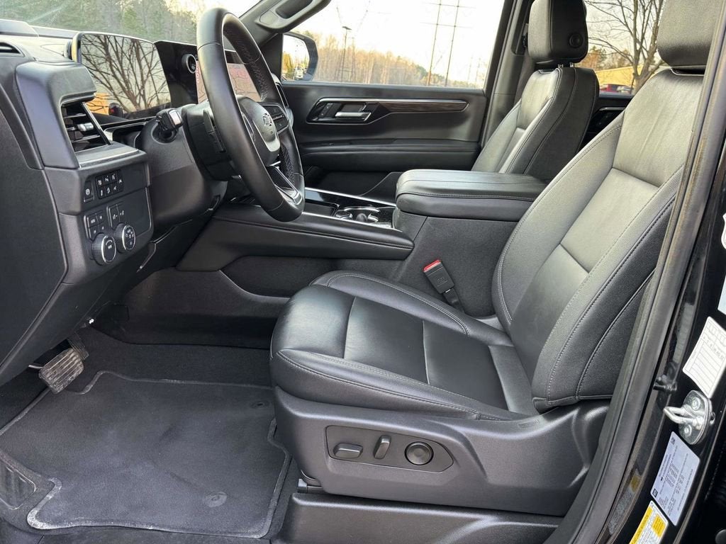 2025 Chevrolet Suburban Z71