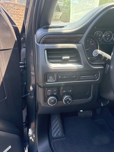 2021 Chevrolet Suburban LT