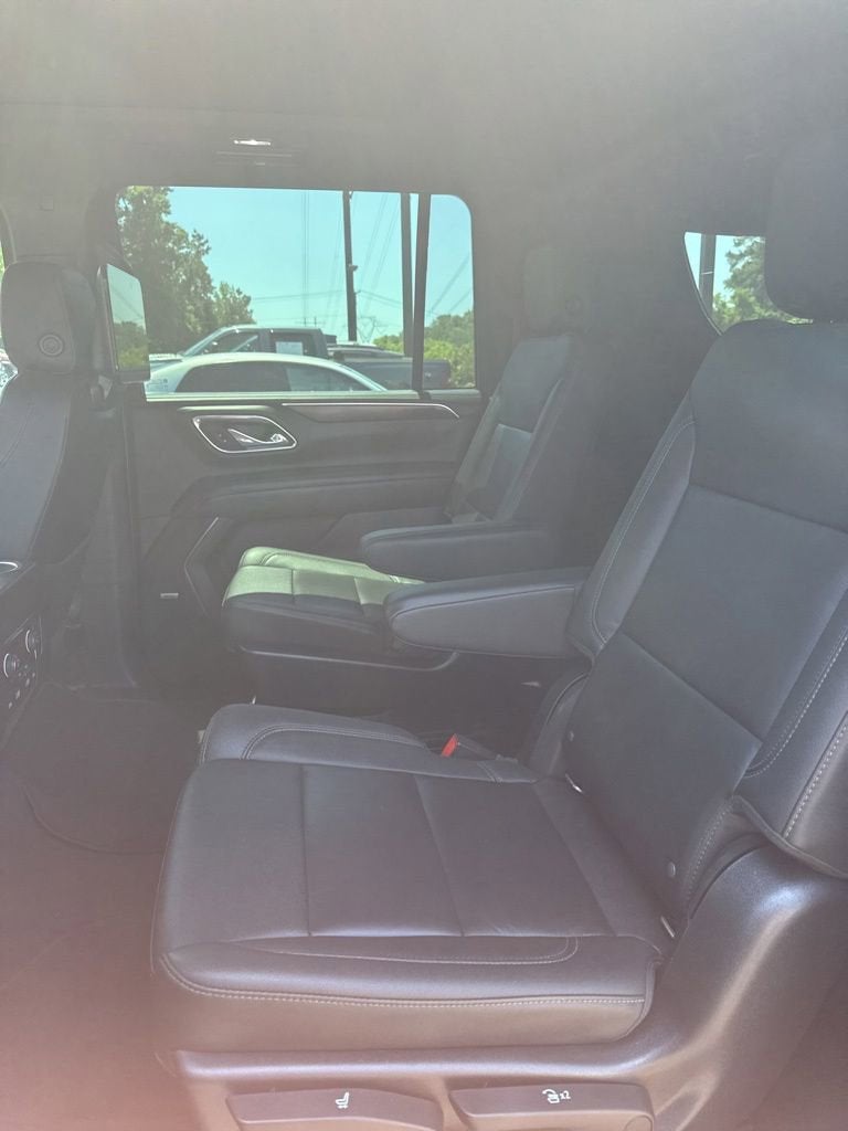 2021 Chevrolet Suburban LT
