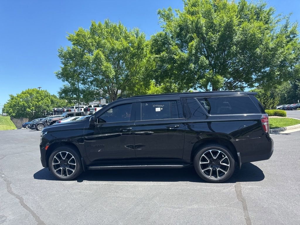 2021 Chevrolet Suburban RST