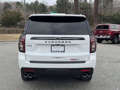 2023 Chevrolet Suburban RST