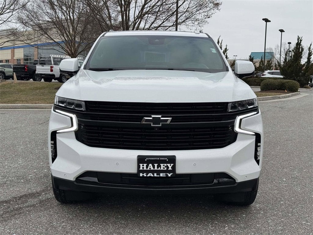 2023 Chevrolet Suburban RST