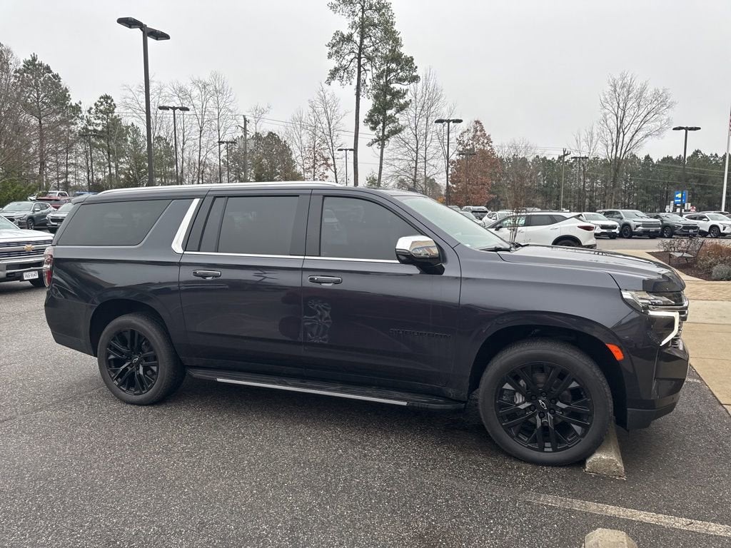 2023 Chevrolet Suburban Premier