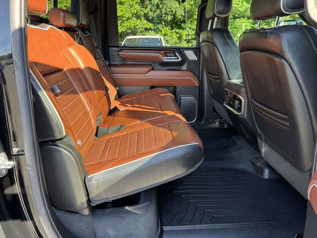 2025 GMC Sierra 3500HD Denali Ultimate