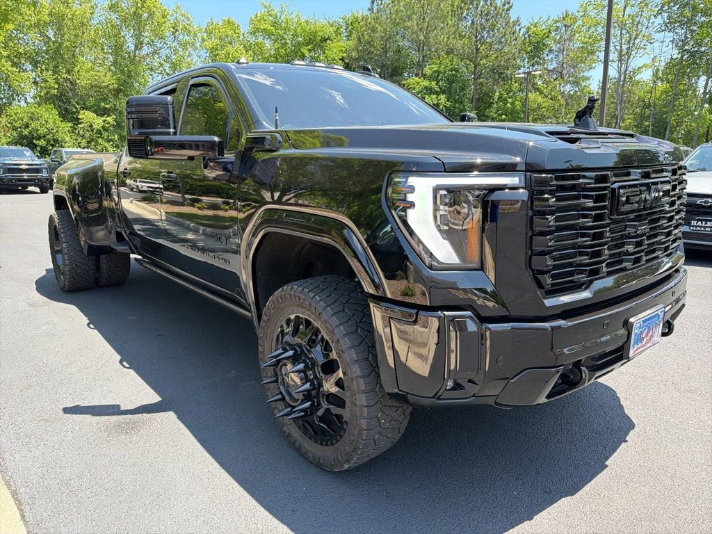 2025 GMC Sierra 3500HD Denali Ultimate