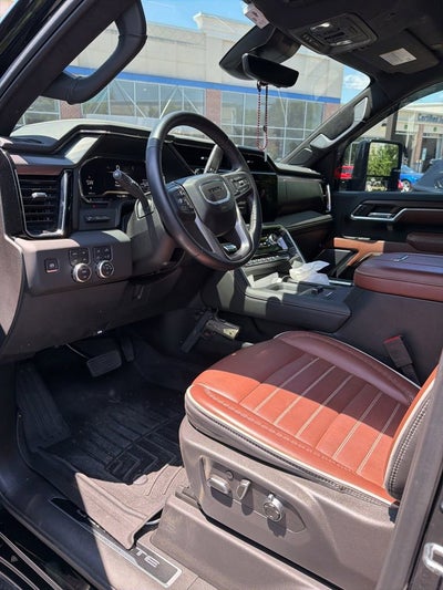 2025 GMC Sierra 3500HD Denali Ultimate