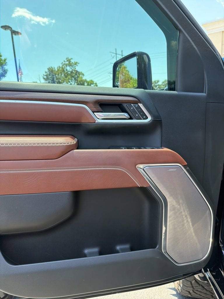 2025 GMC Sierra 3500HD Denali Ultimate