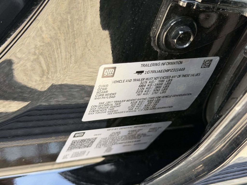 2023 GMC Sierra 1500 Pro