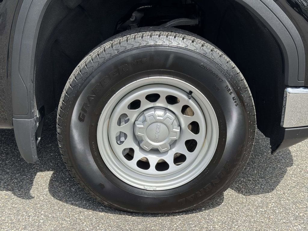 2023 GMC Sierra 1500 Pro