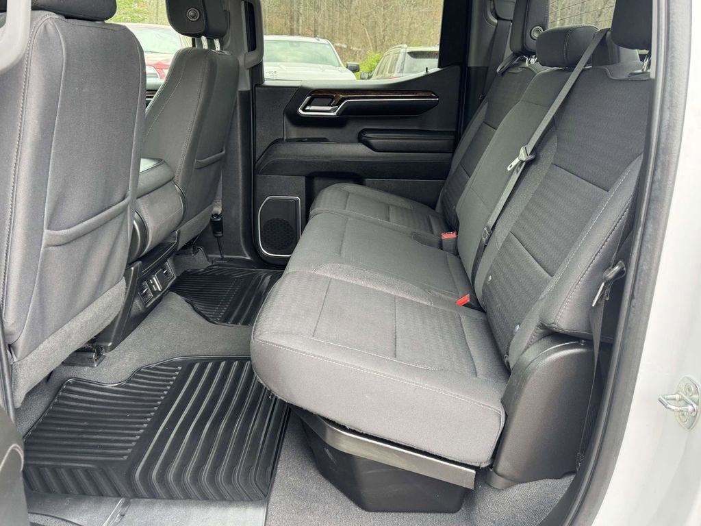 2023 GMC Sierra 1500 SLE
