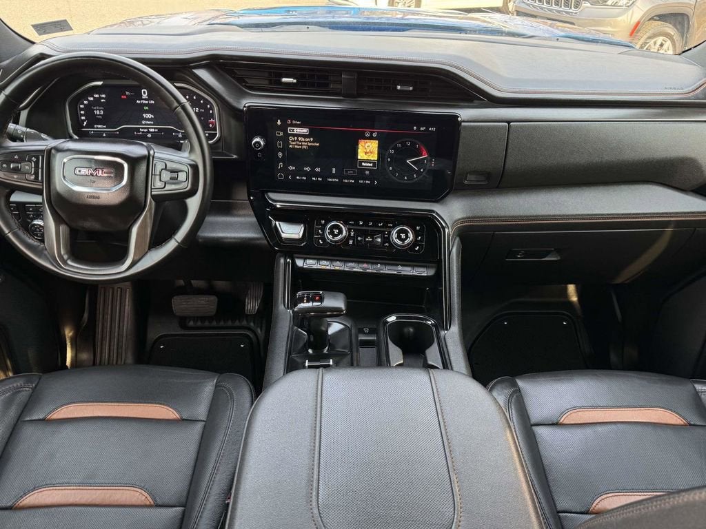 2023 GMC Sierra 1500 AT4