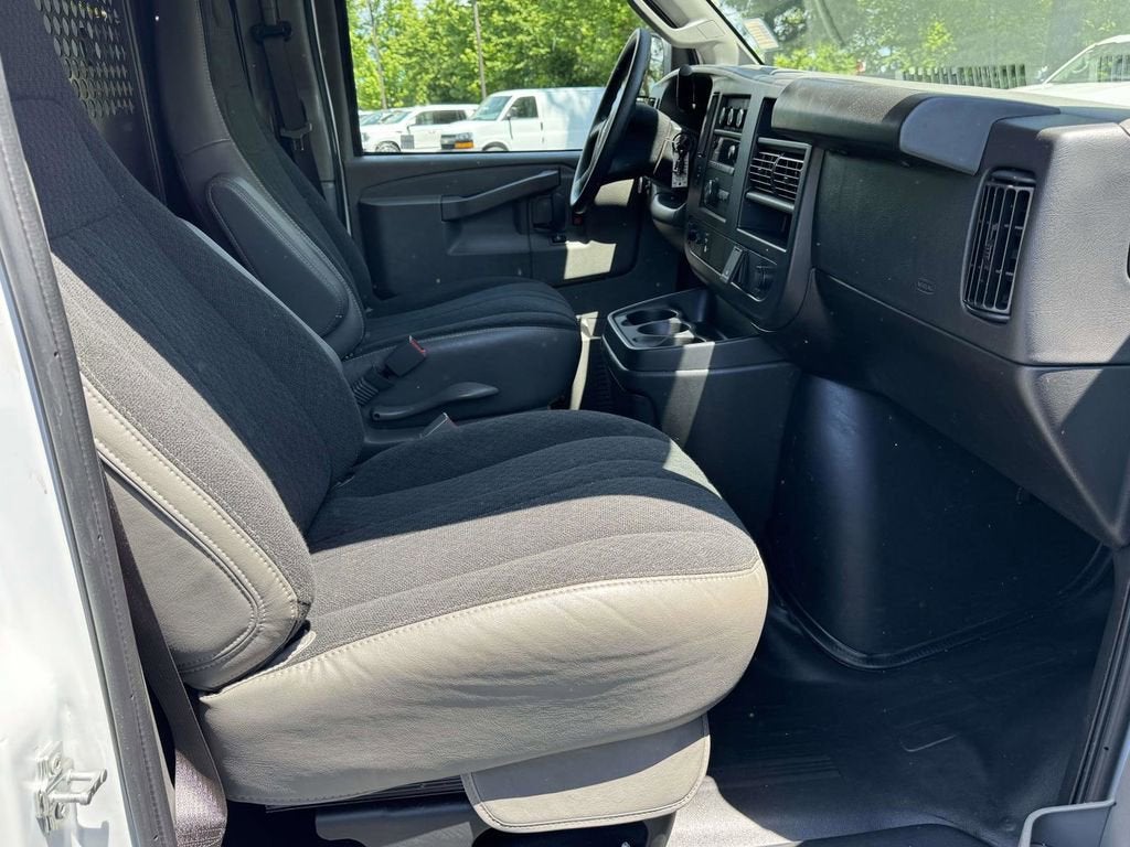2024 GMC Savana Cargo Van Work Van